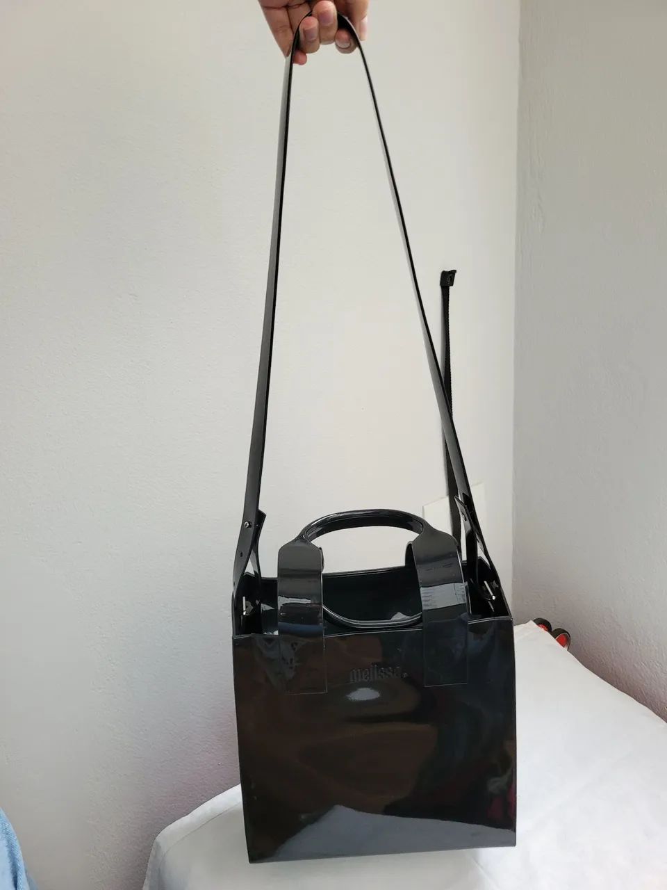 bolsa melissa preta alça ajustável - Foto 3