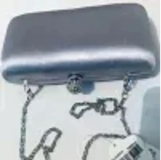 Bolsa de festa clutch · em cetim cinza prata acolchoada - nova - sem uso - Foto 5