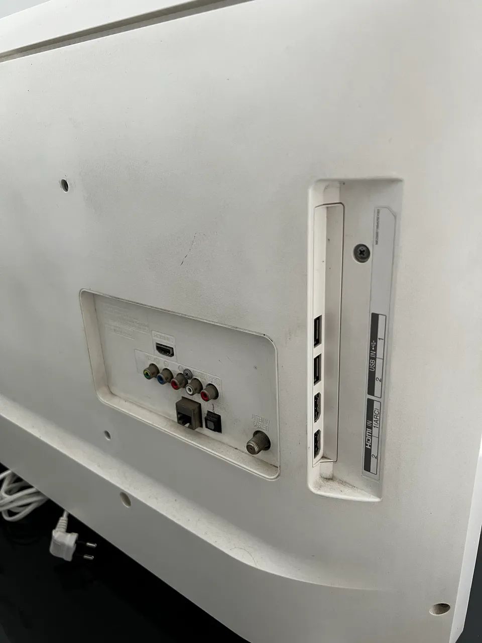 TV LG SMART BRANCA 32 POLEGADAS - Foto 2