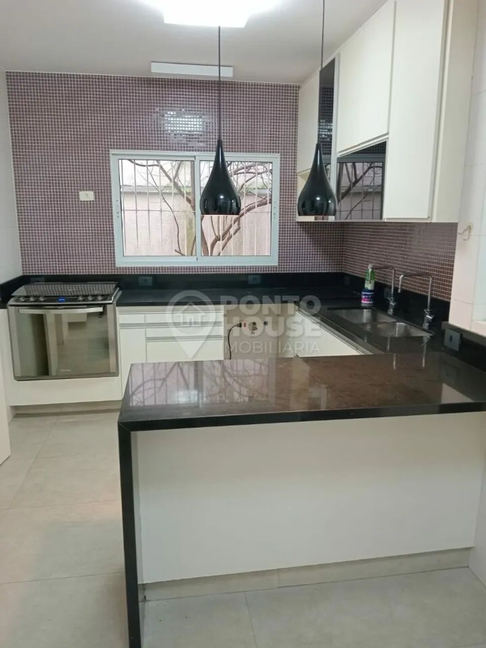 Casa reformada à venda em Mirandópolis com 190m², 3 quartos e 2 vagas - Foto 2