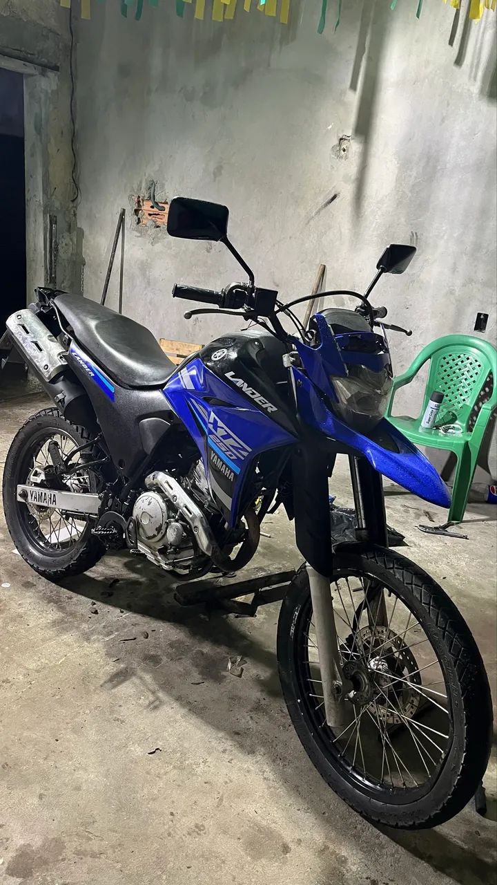 Lander 250  - Foto 2