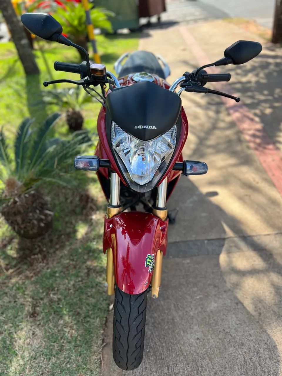 CB 300 - Foto 2
