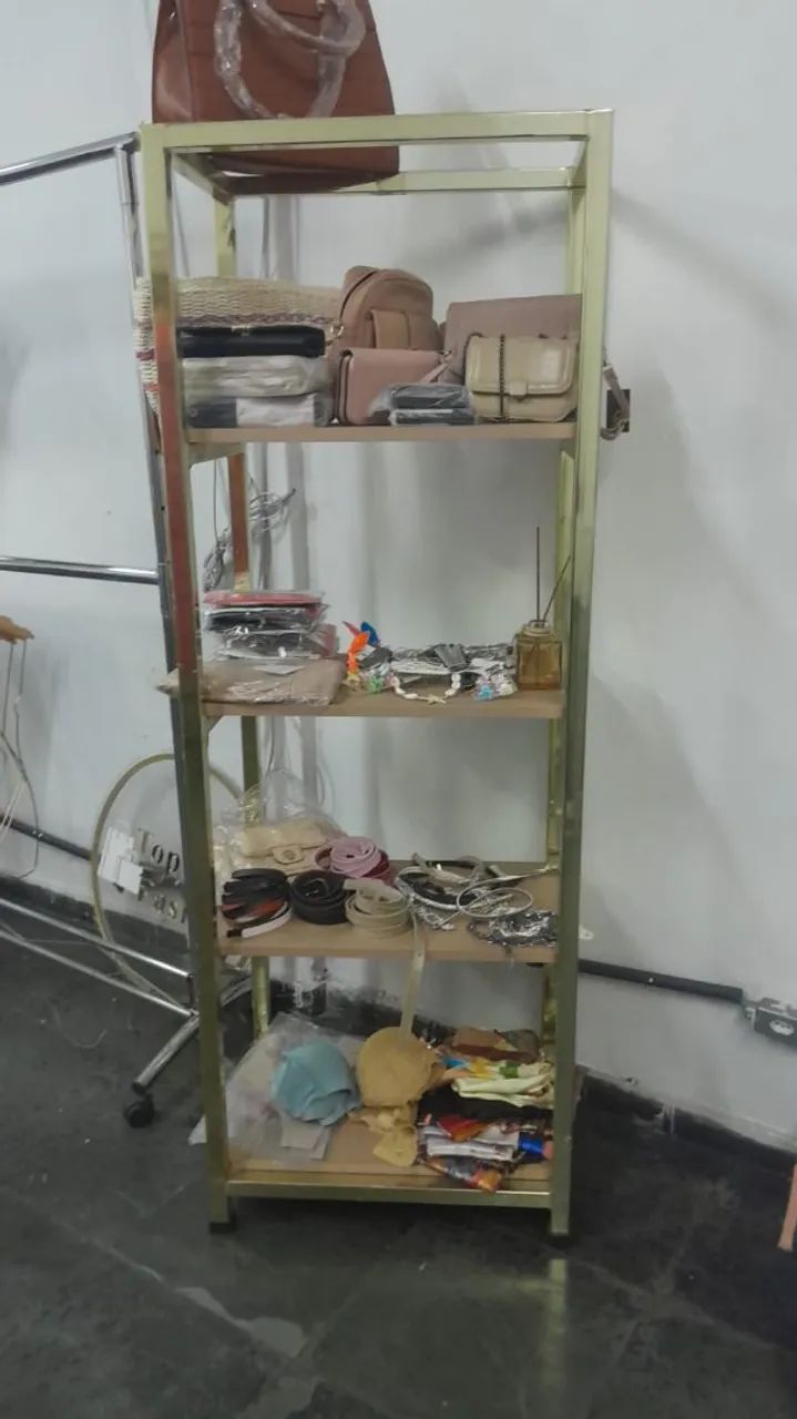 Fundo de loja de roupas - Foto 5