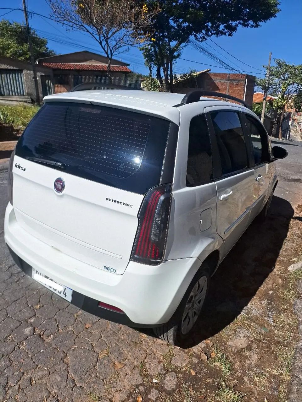 Fiat Idea Attractive 1.4 Fire Flex 8V 5P 2016 - Foto 4