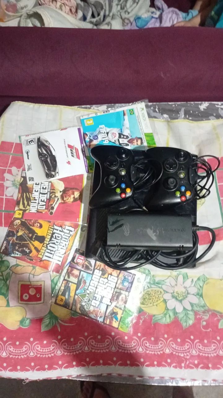 Console Xbox 360 Super Slim + Kinect + jogos - Foto 5