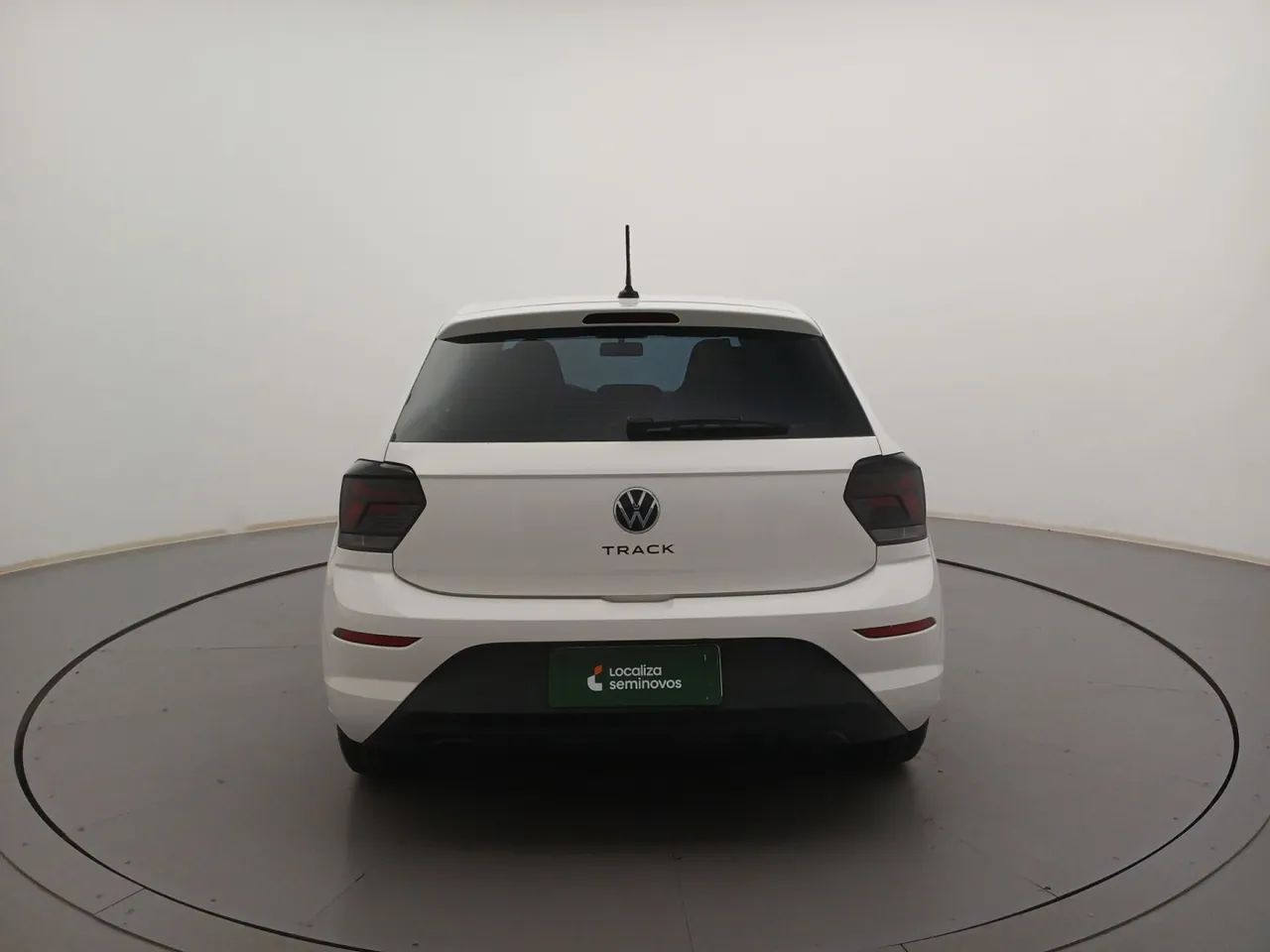 Volkswagen Polo Track 1.0 Flex 12V 5p, foto 4 de 18