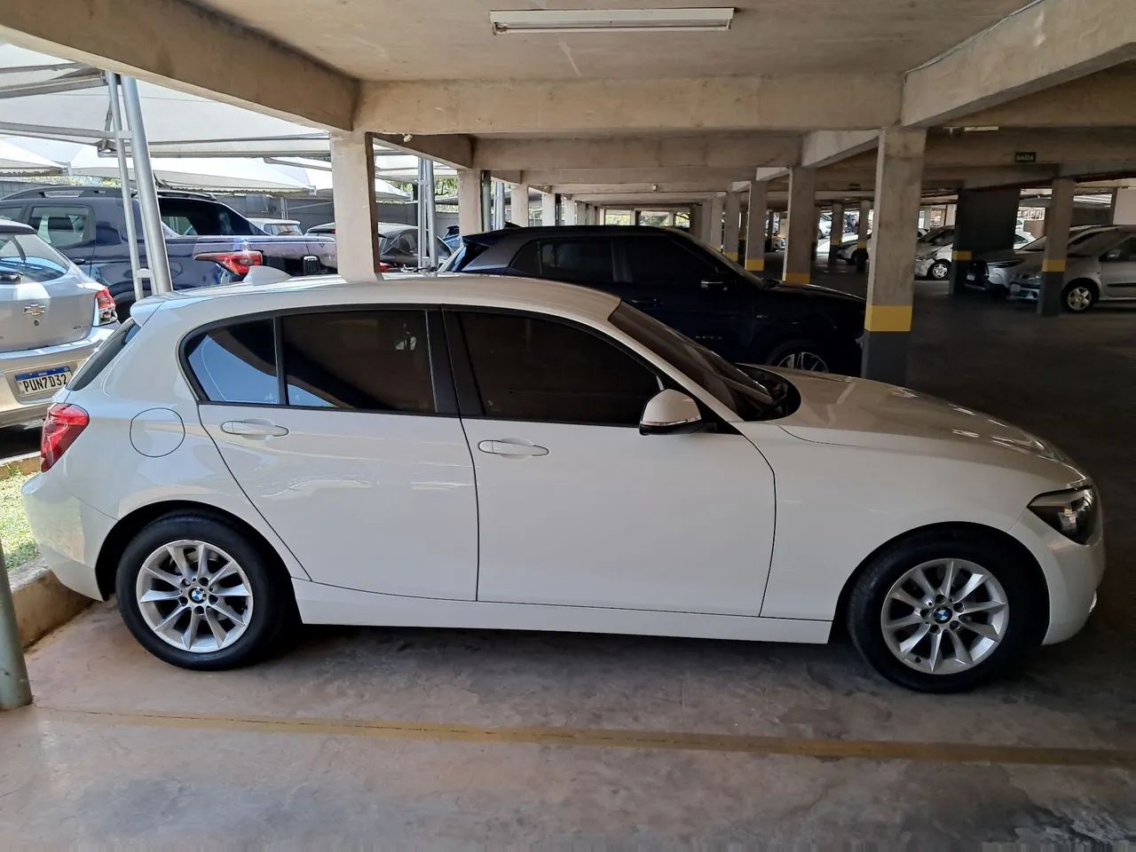 BMW 118Ia 118iA/ Urban/Sport 1.6 TB 16V 170cv 5p 2012