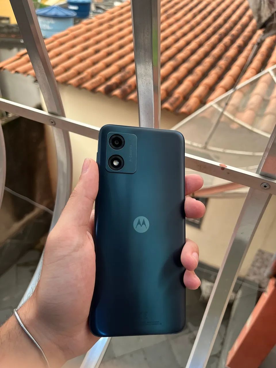 Moto E13