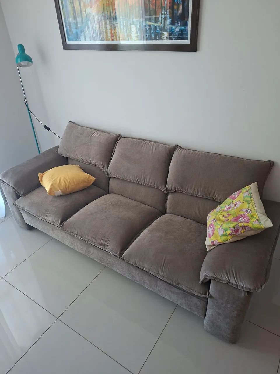 Sofá de 3 lugares (2,10m) em Suede Veludo - Foto 2