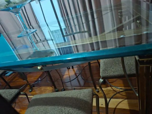 Mesa de vidro e ferro  - Foto 3