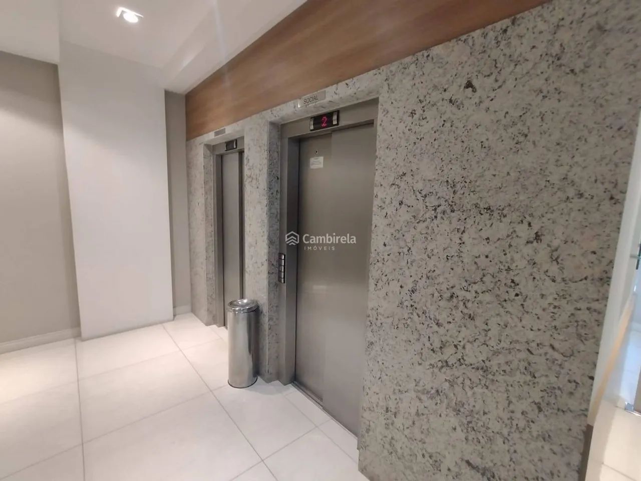 Sala Comercial para Locação com 01 Vaga de Garagem no Bairro Kobrasol - Foto 3