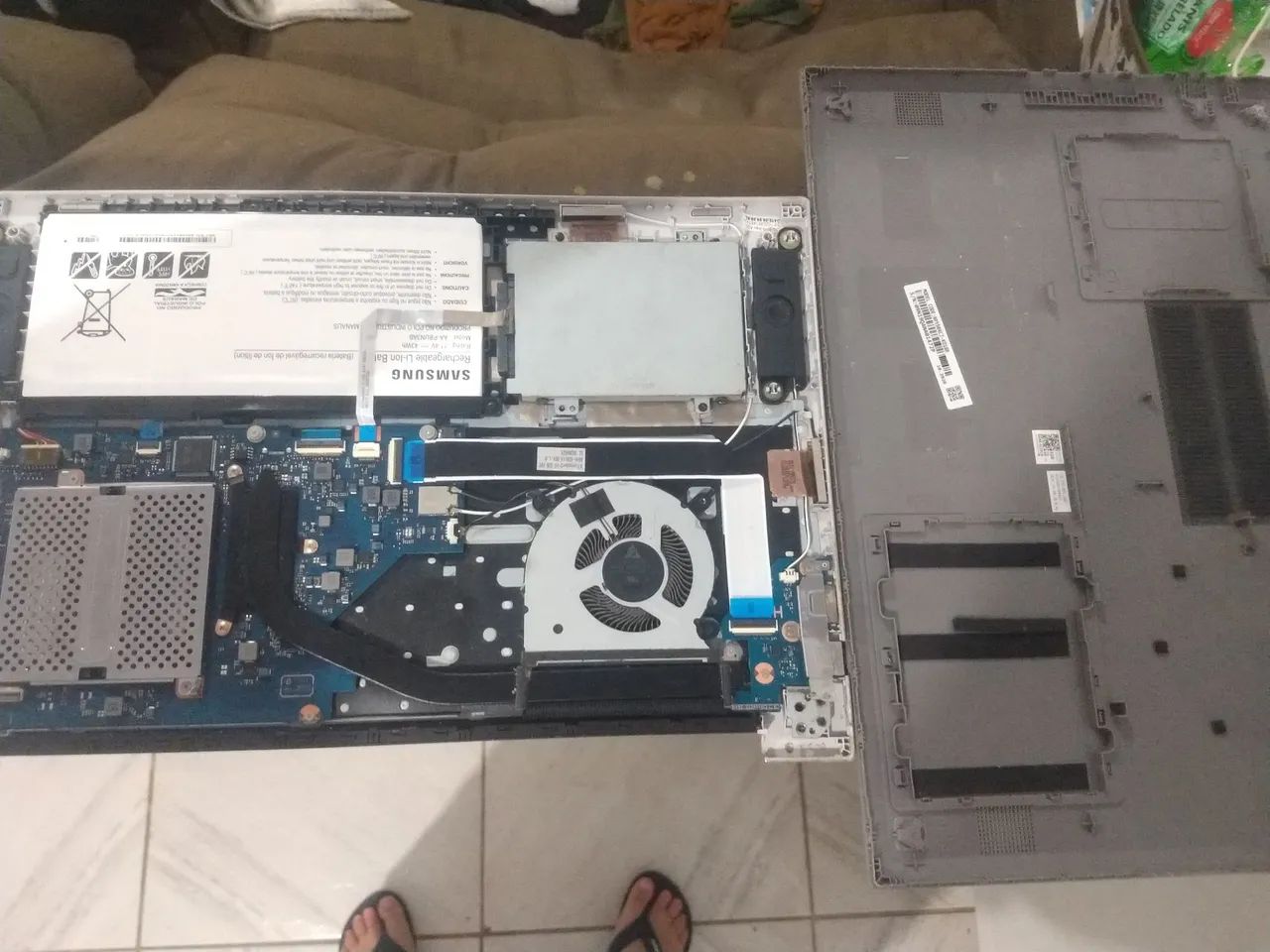 Notebook para retirada de peças 