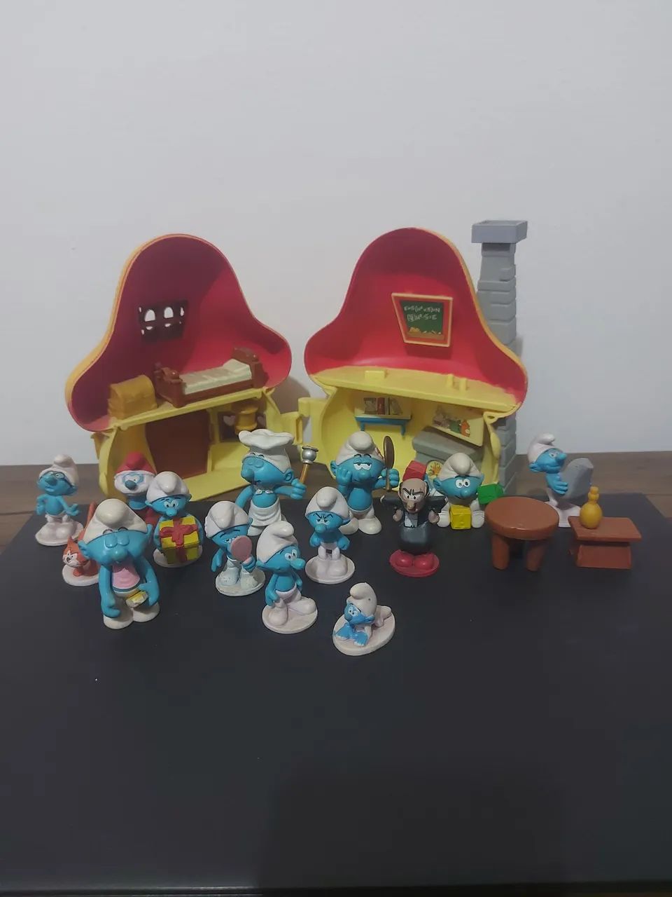Smurfs bonecos mais casinha