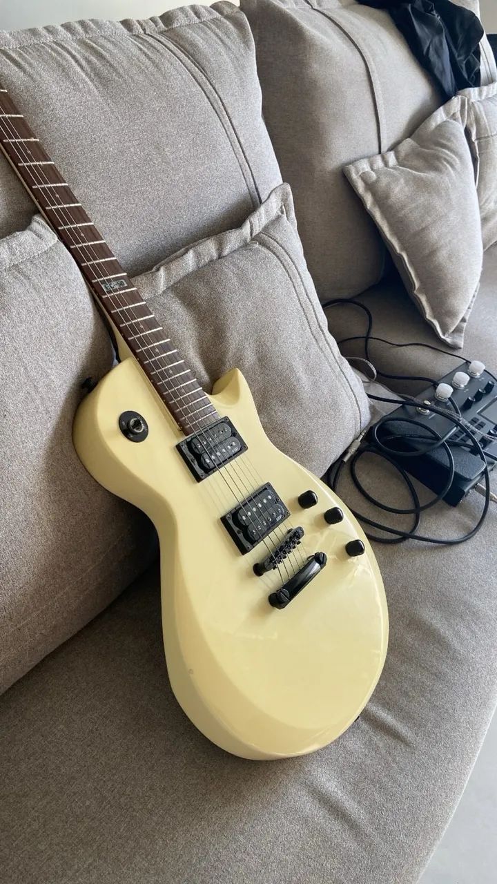 Guitarra LTD EC-50  - Foto 4