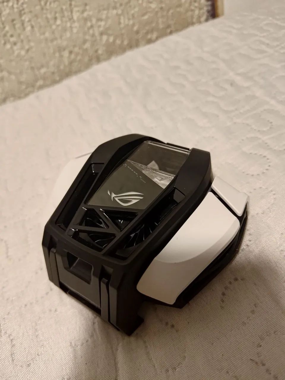 Acessório ASUS AeroActive Cooler para ROG Phone 5 e 5S Preto - Foto 2