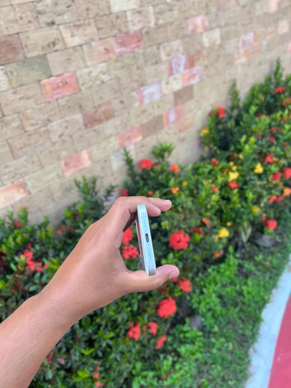 iPhone 16 128gb Branco  - Foto 3