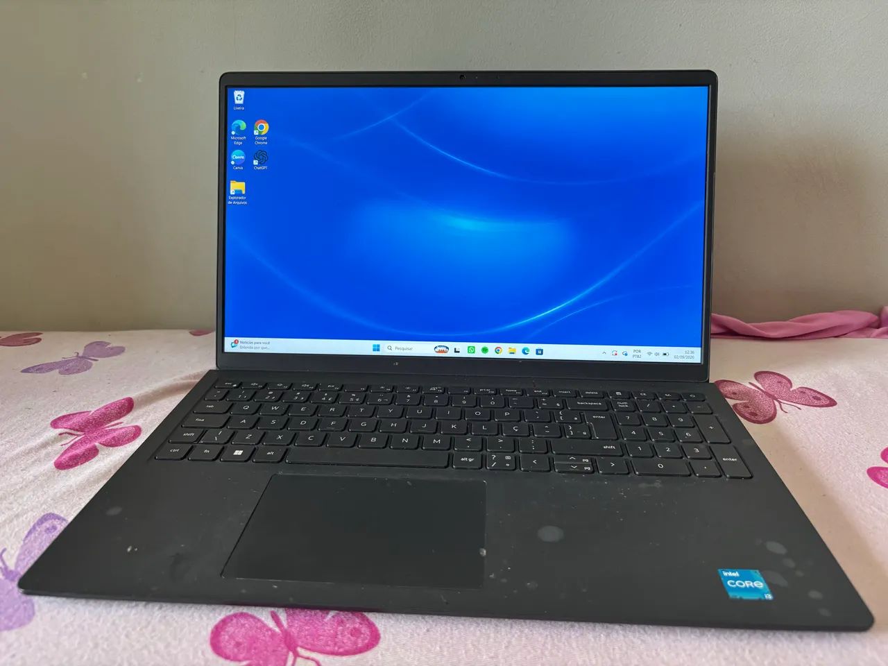 Dell Inspiron 15 3520 i3 - Foto 2