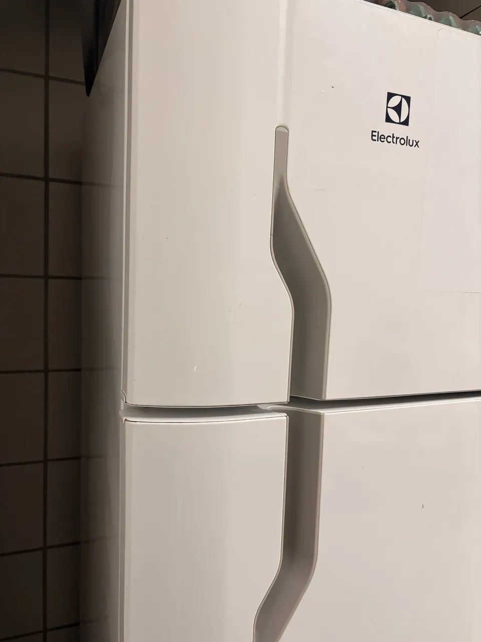 Geladeira Eletrolux frost free - Foto 3