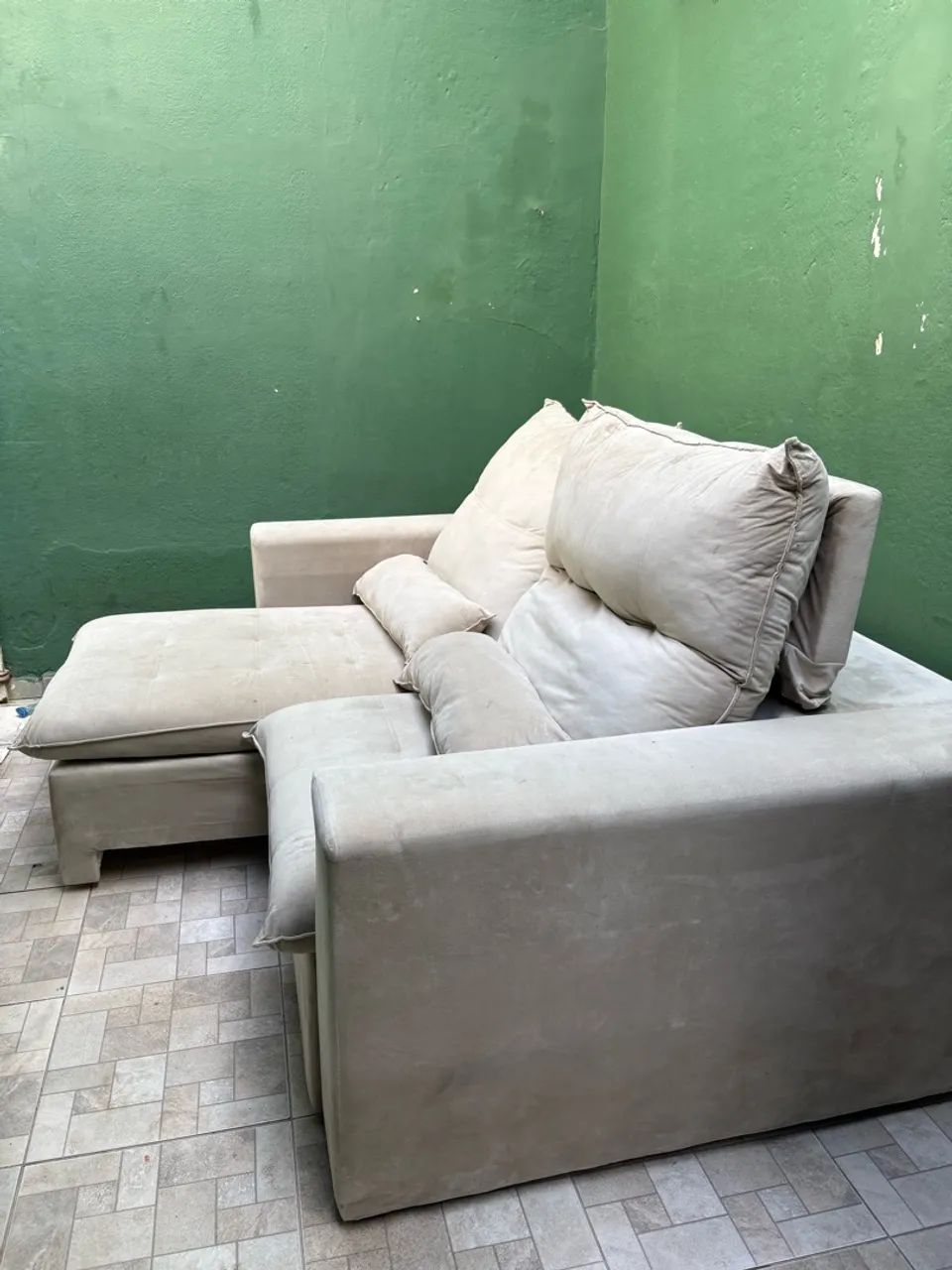 Sofá retrátil 2,10M