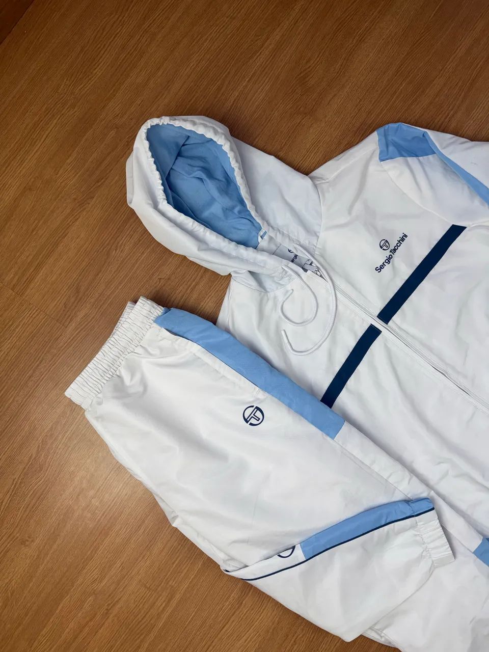 Conjunto Sergio Tacchini - Foto 2