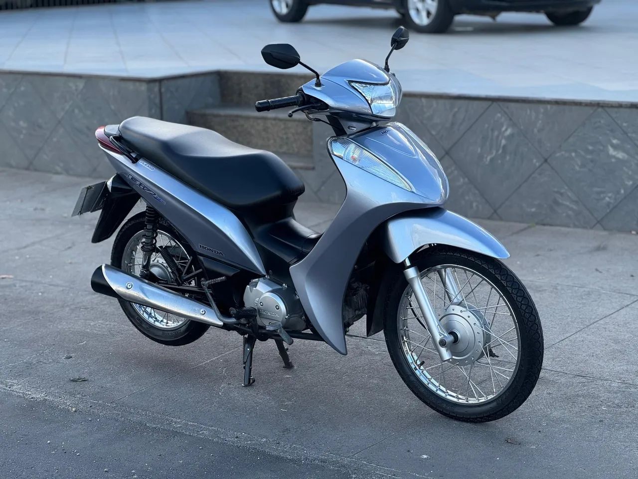 HONDA BIZ 2015 - Foto 3