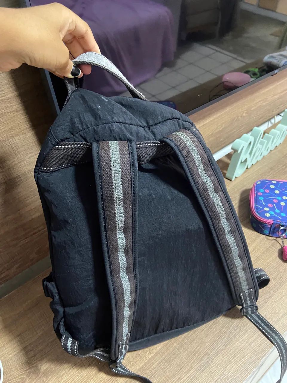 VENDO BOLSA E ESTOJO KIPLING - Foto 3