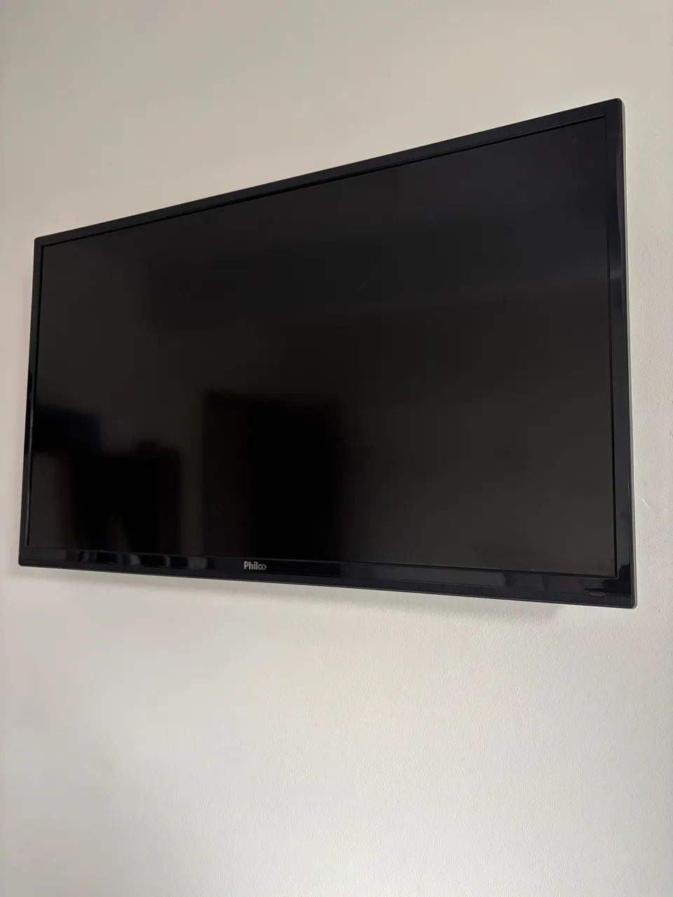TV Philco 32" com defeito