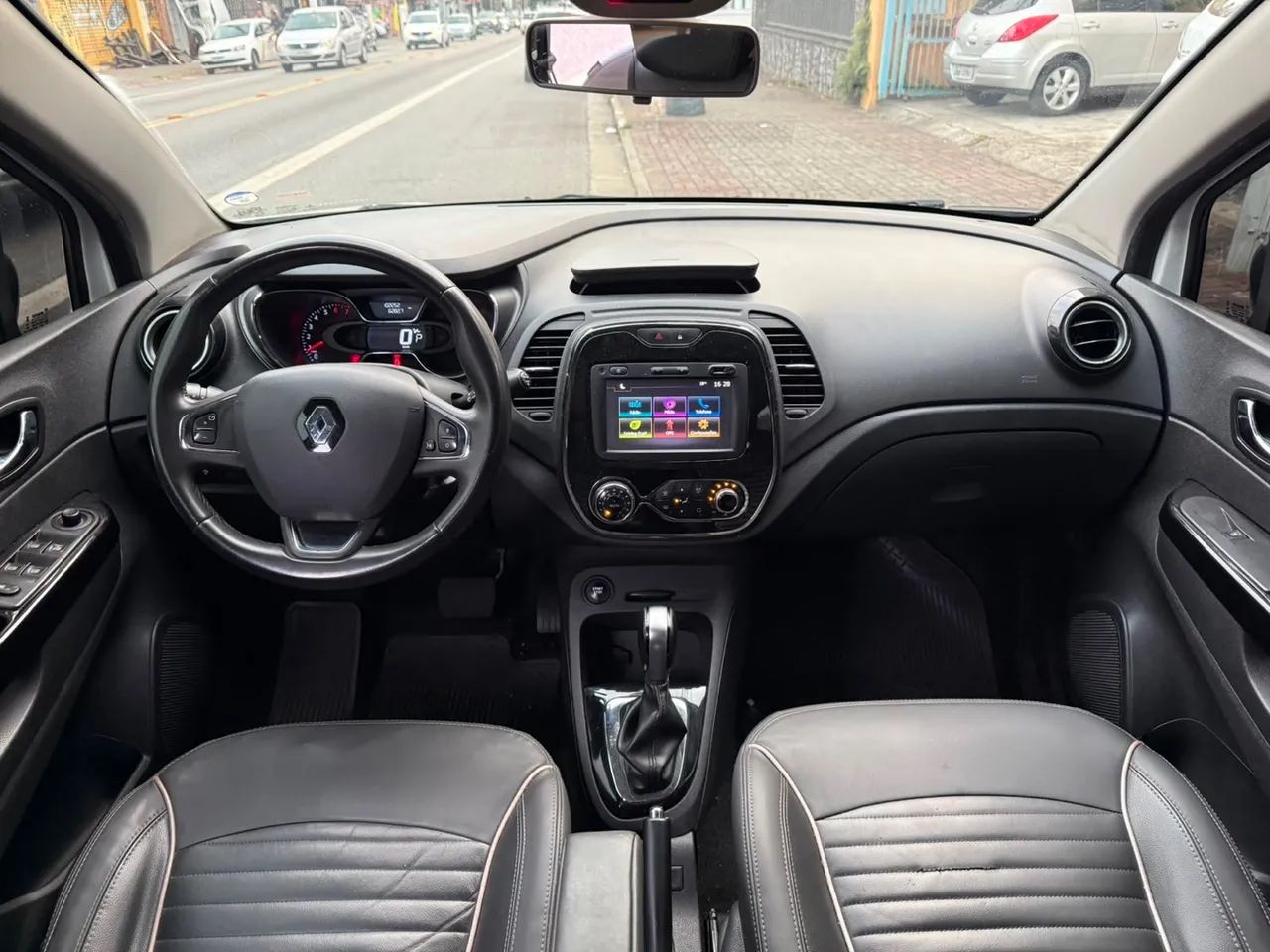 Renault Captur Intense 1.6 16V Flex 5p Aut., foto 8 de 14