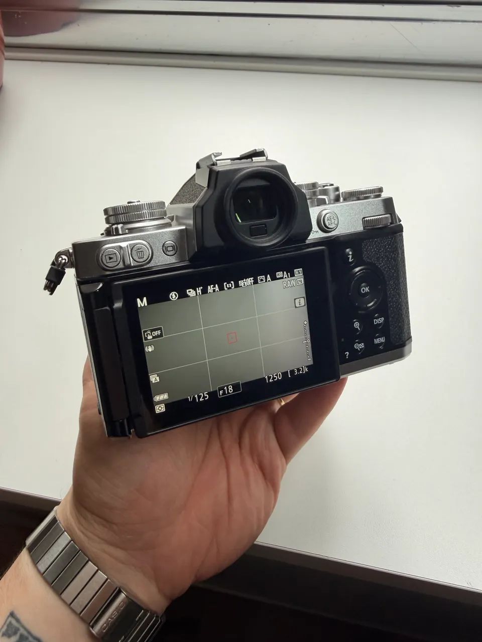 Nikon Zfc - KIT COMPLETO - Foto 2