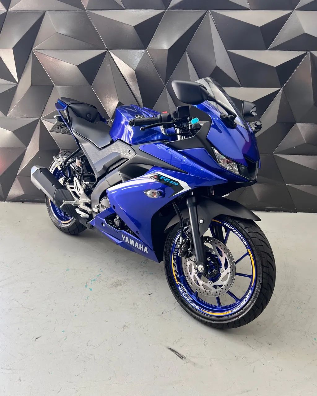 YZF R-15 155 ABS