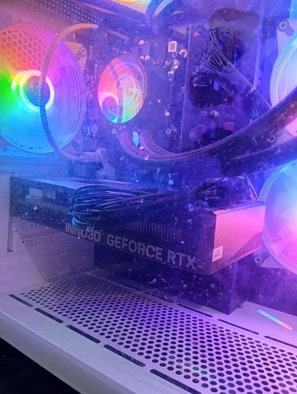 VENDO PLACA DE VÍDEO GEFORCE RTX 5050 INNO3D - Foto 2
