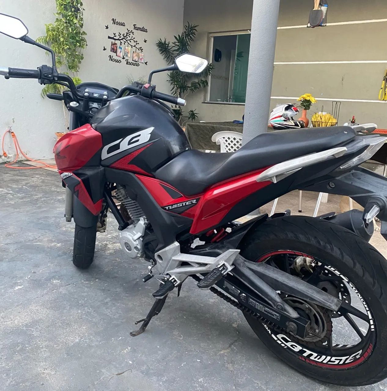 Moto CB twester  - Foto 2