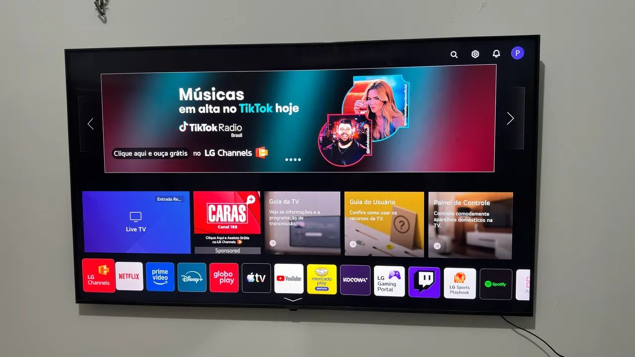 Smart TV 65" 4K LED LG 65UQ8050