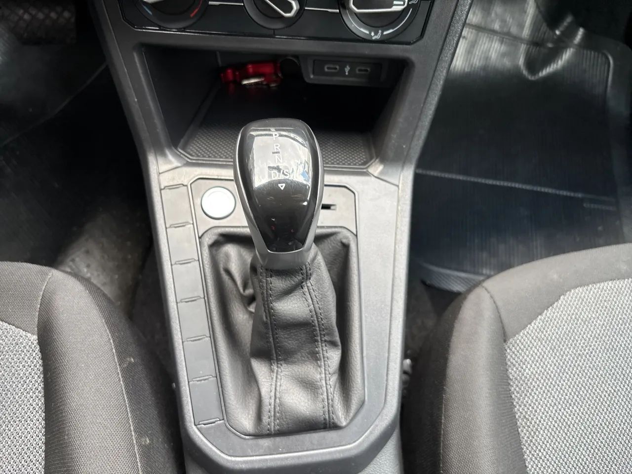 Volkswagen Polo Sense 1.0 170 TSI, foto 14 de 17