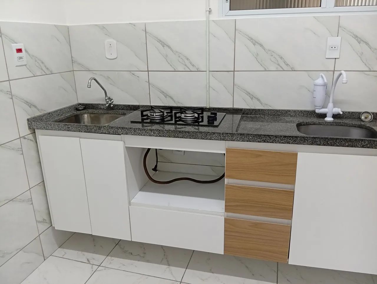 Bancada de granito com gabinete completo  - Foto 4