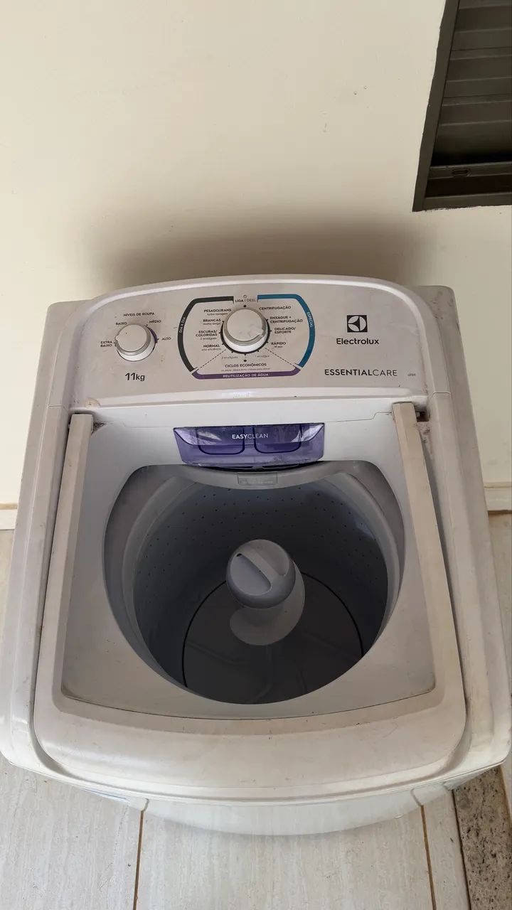 Máquina de lavar quebrada 