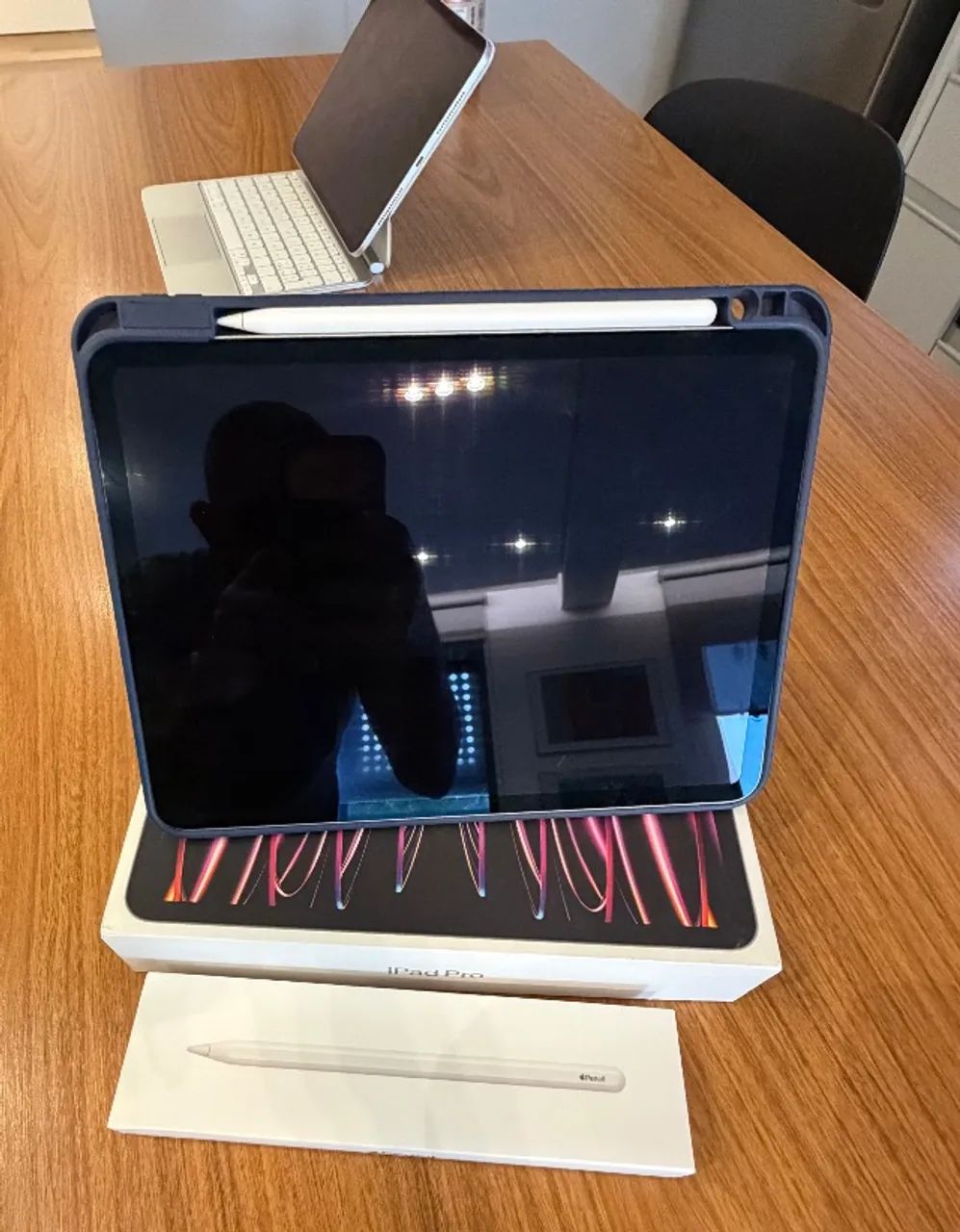 iPad Pro 11インチ Wi-Fi 256GB Apple Pencil2 iPad Pro 11? 4ª Geração 256GB Wi-Fi + Apple Pencil 2ª gen ? Com