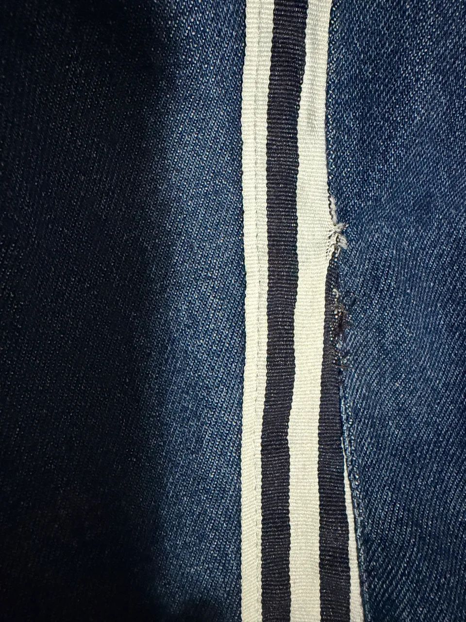 conjunto top e calça jeans inspiração ADIDAS - Foto 5