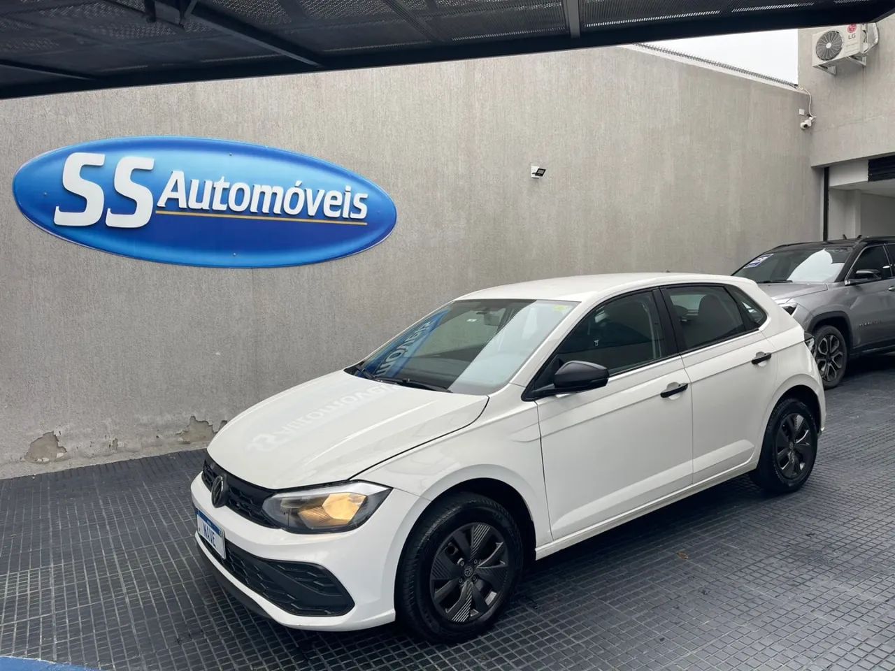 Volkswagen Polo Track 1.0 Flex 12V 5P 2024