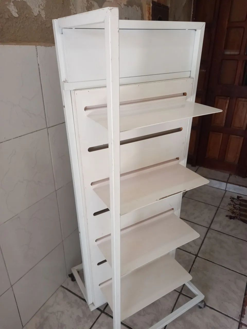 Expositor duplo para loja