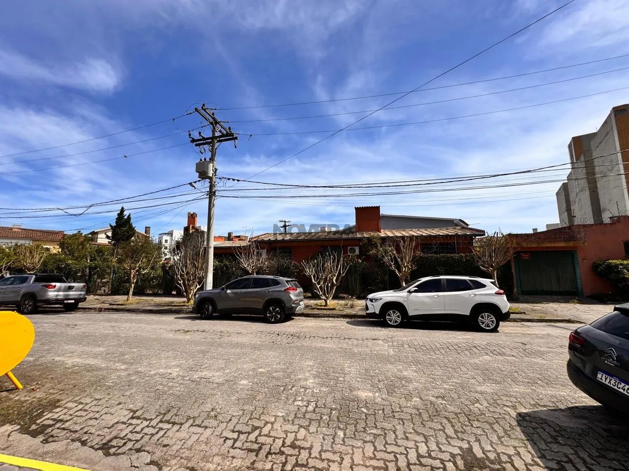 Casa próximo a Av. Dom Joaquim