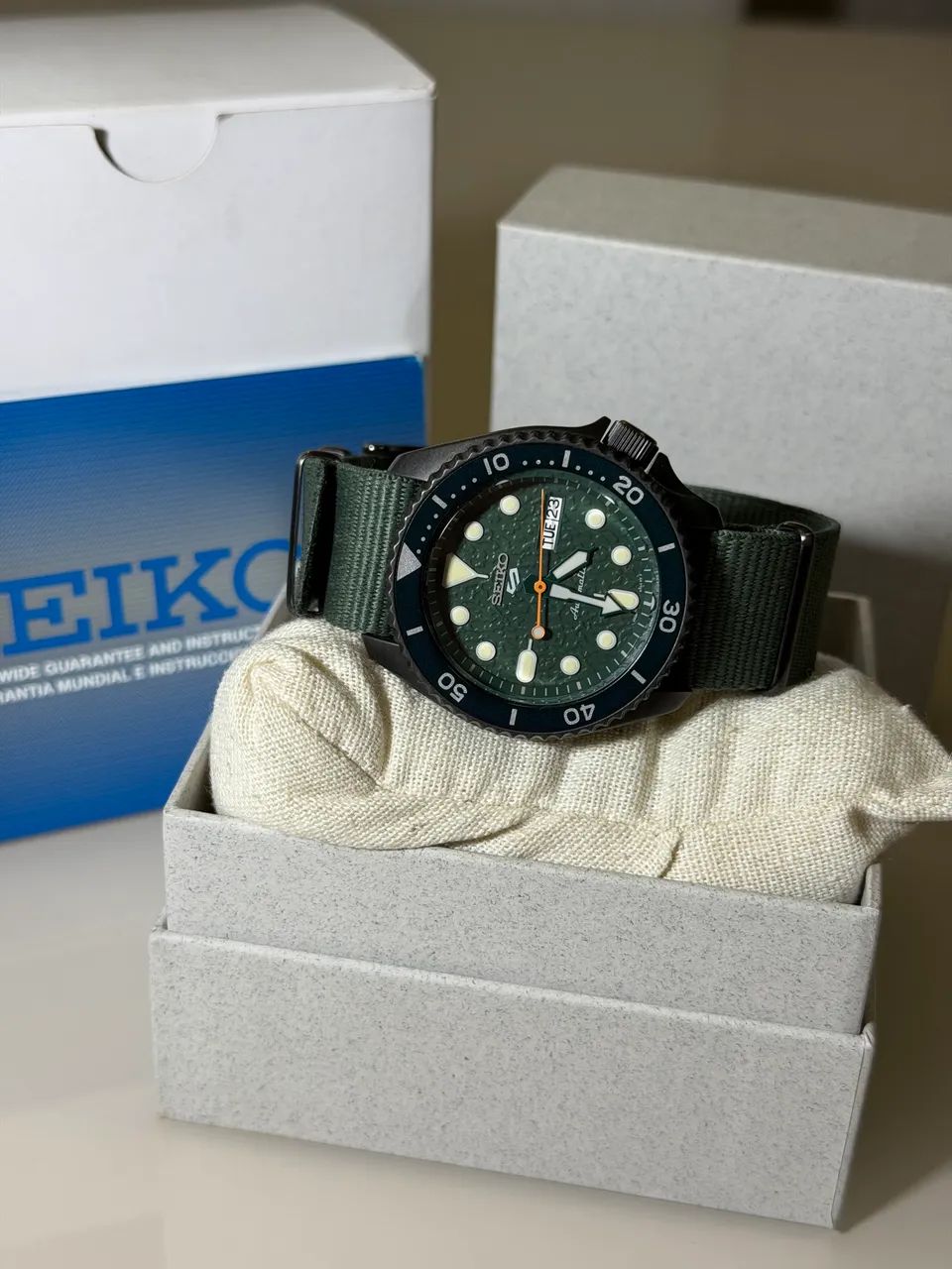 Relógio Seiko 5 green hulk avocado  - Foto 5