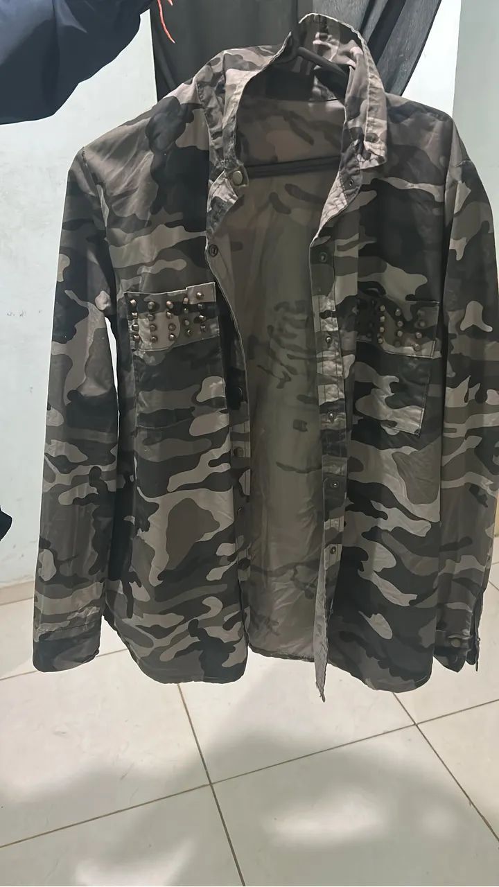 Camisa camuflada 