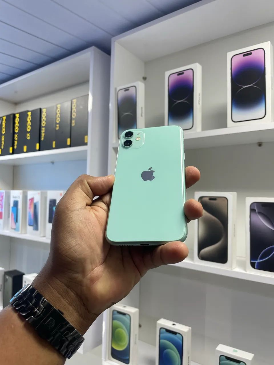 IPHONE 11 verde 