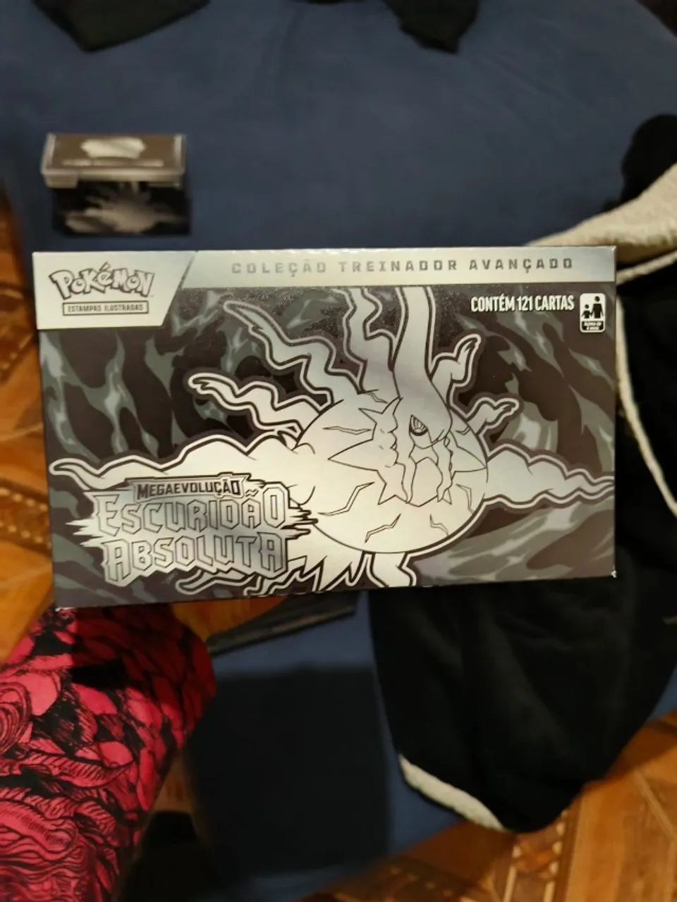 etb escuridão absoluta