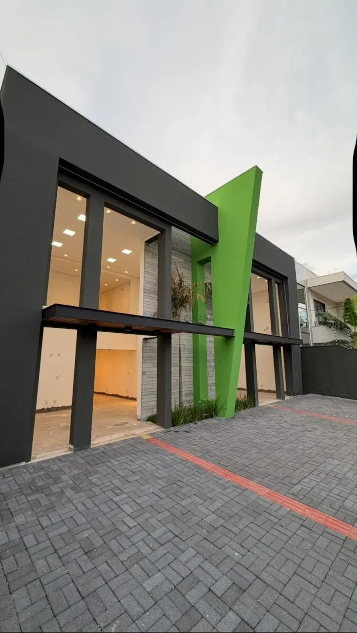 Prédio Comercial Ideal para Clinicas ou Escritórios