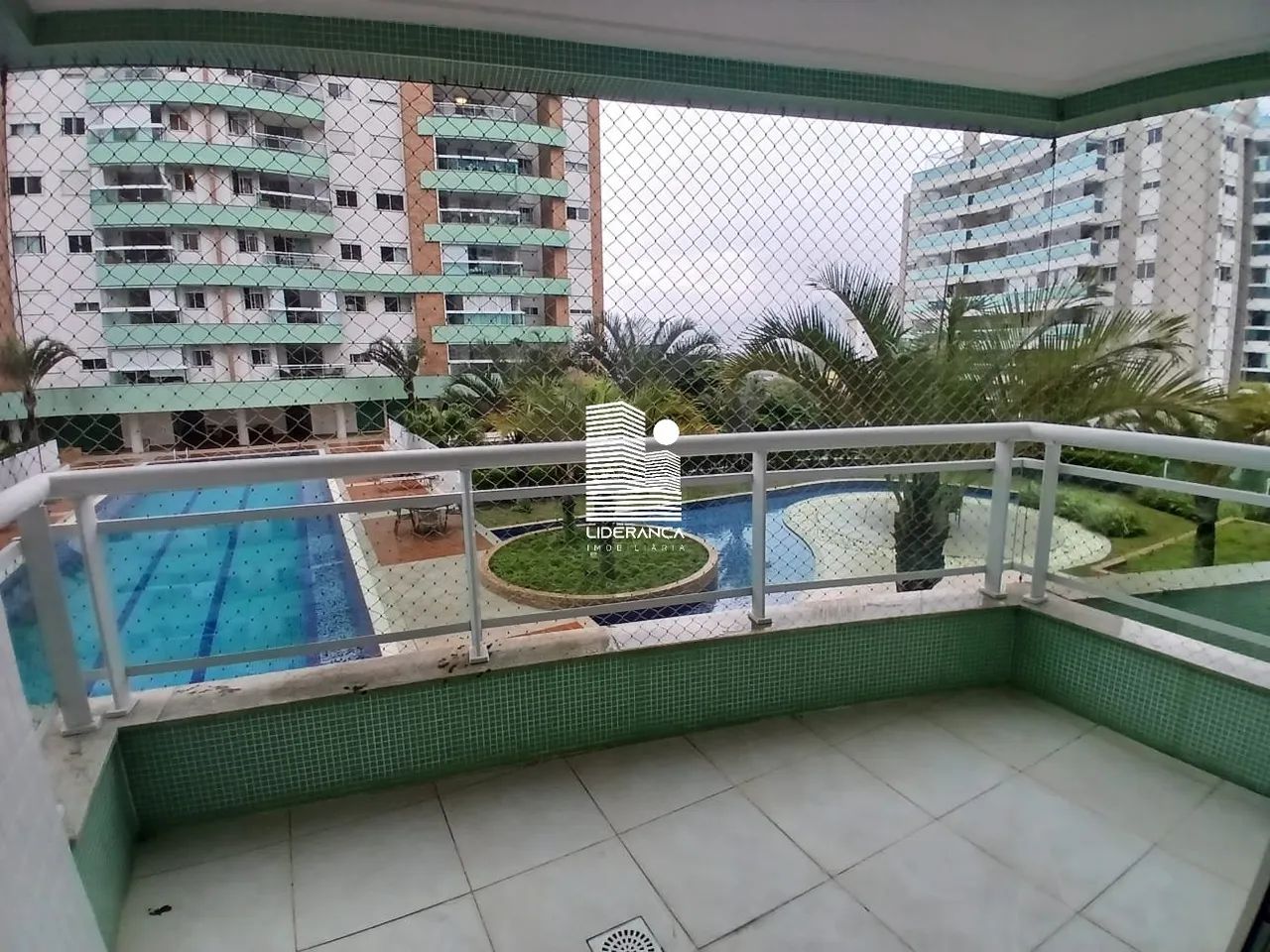 APARTAMENTO 02 DORMITÓRIO NO BAIRRO TRINDADE