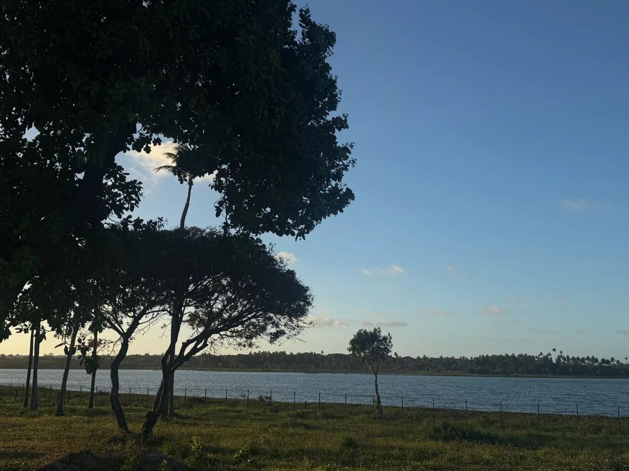 Lote frente lagoa - Vila dos Pássaros Eusébio  - Foto 4