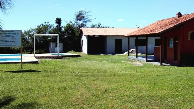 Magníficos terrenos em saquarema condomínio fechado com RGI lazer total - Foto 9