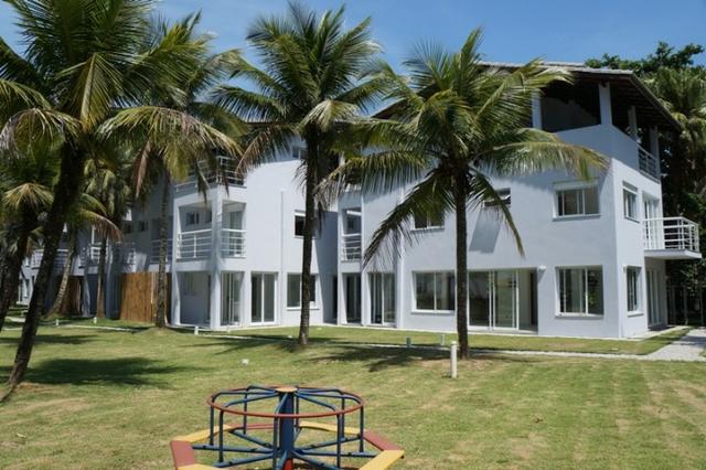Casa de frente para o mar, em residencial na Praia da Sununga, 4 suites